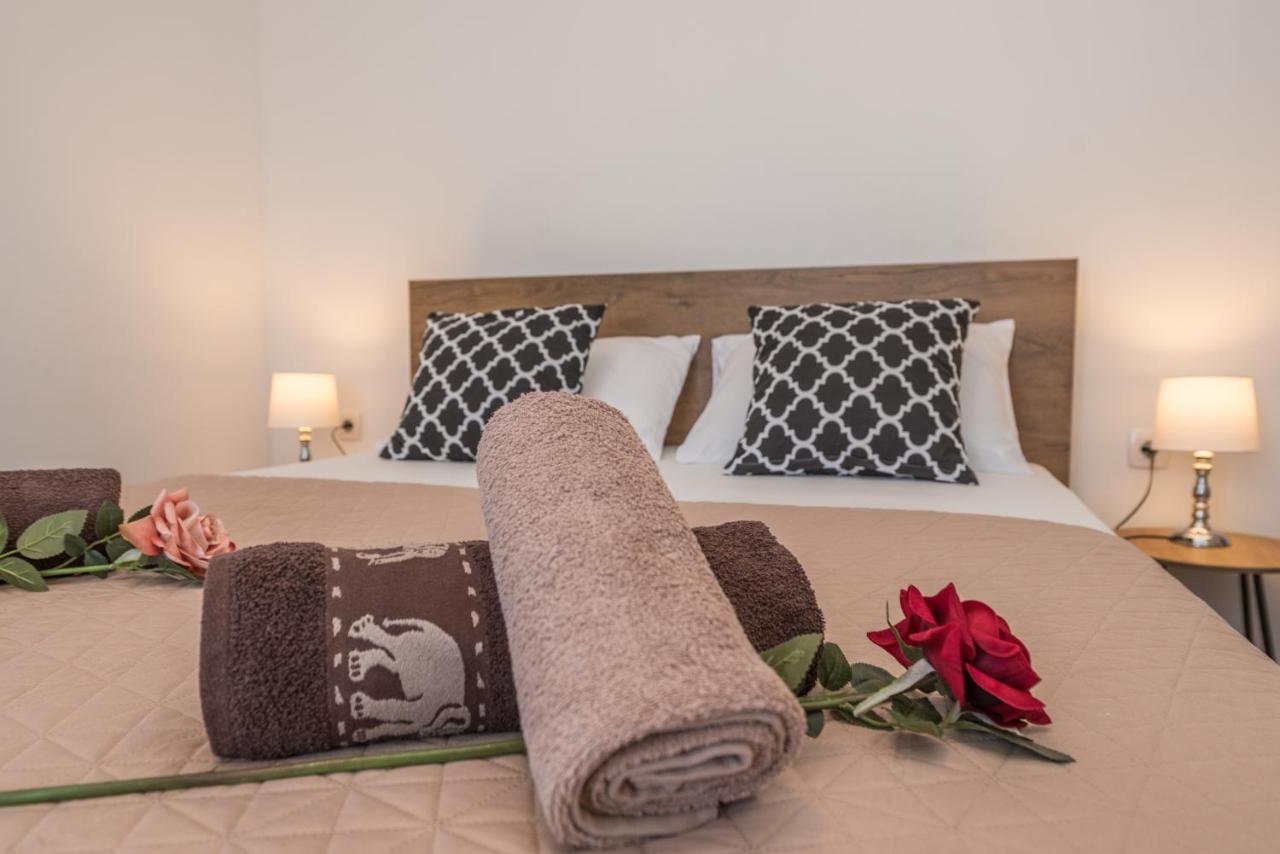 Apartmani Dmarie Privlaka  Kültér fotó