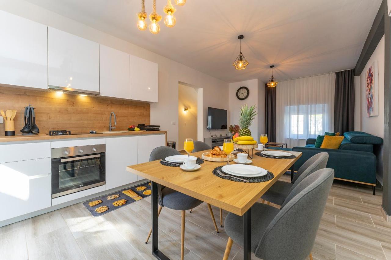 Apartmani Dmarie Privlaka  Kültér fotó